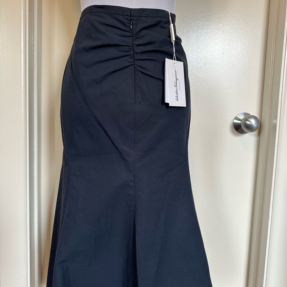 Ferragamo Skirt midi peplum sz 46 cotton linen navy blue NWT vintage circa 2010